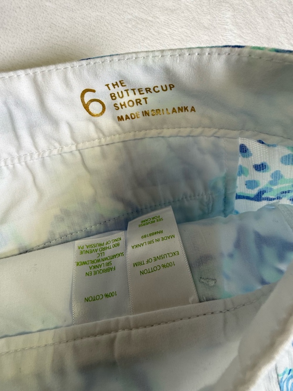 Lilly Pulitzer Buttercup Scallop Hem Printed  teal Blue & White Women's Shorts 6 - Picture 4 of 5